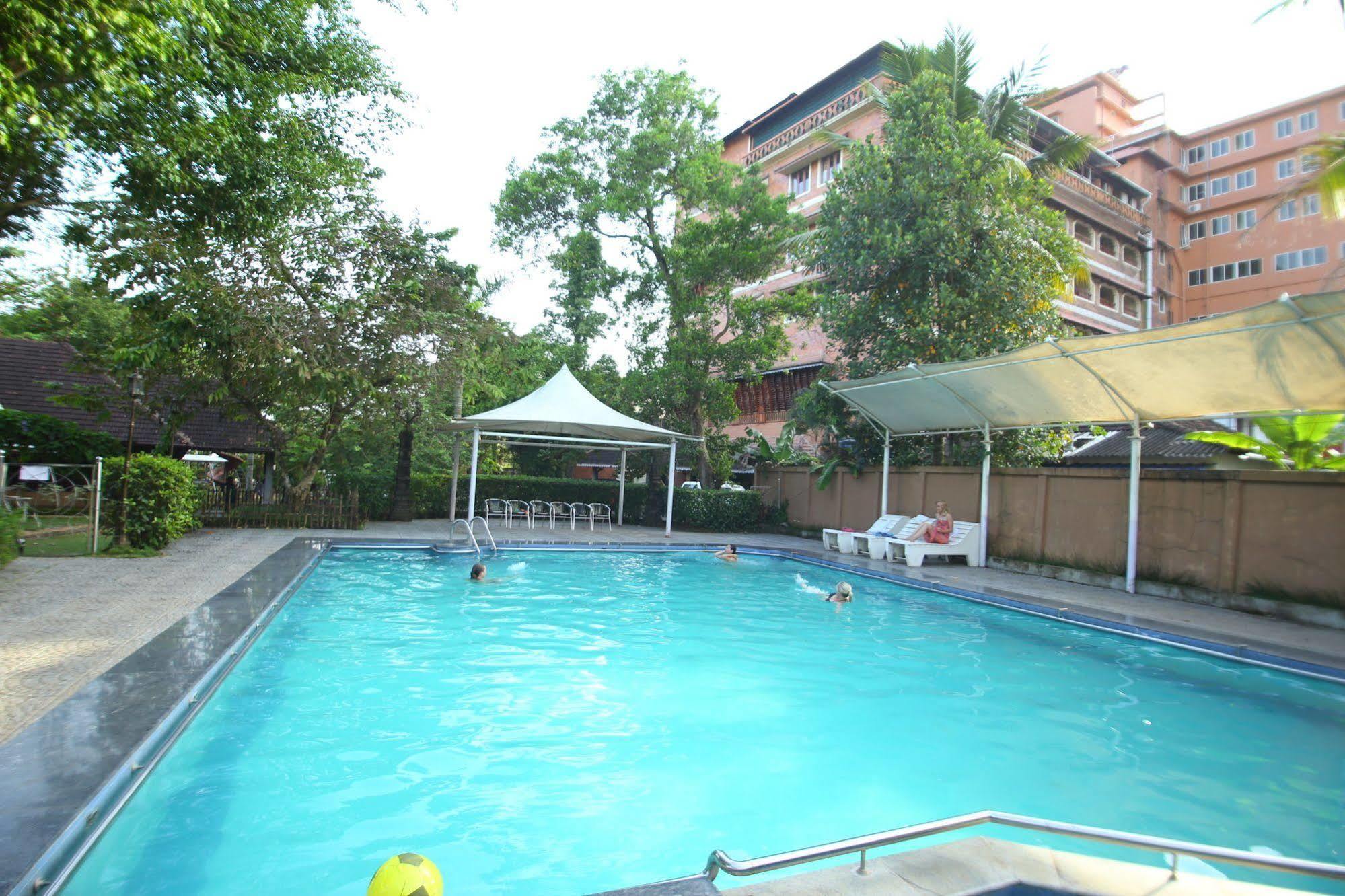 Pagoda Resorts Alappuzha Eksteriør bilde